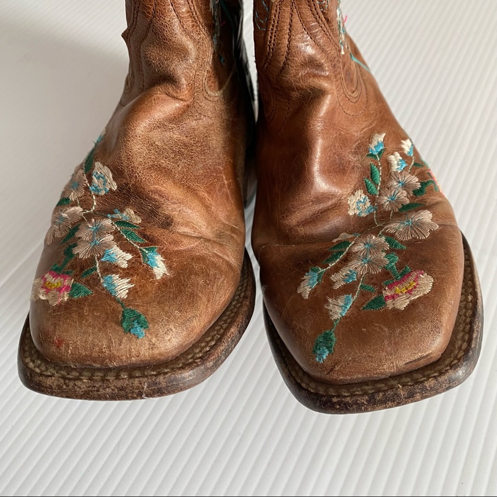 Macie Bean | Honey Bunch Cowgirl Boots - Picture 7 of 9
